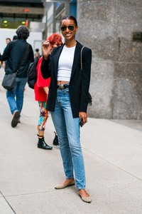 Jasmine Tookes - Sayfa 2 Ac556d1022333344