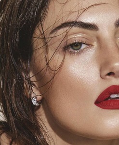 Phoebe Tonkin 80a24f931596794