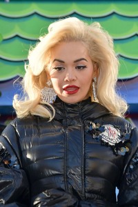 Rita Ora     - Sayfa 3 2ccd801041850044