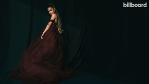 Ariana Grande 0355a21053425834