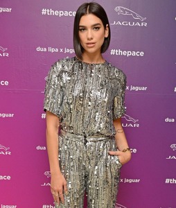 Dua Lipa        215b74967025424