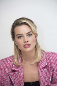 Margot Robbie - Sayfa 2 1e38941036918284