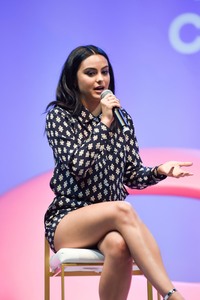 Camila Mendes 1b63ac920997464