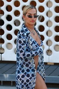 Rita Ora     A513f9924258184