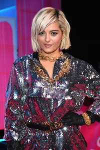 Bebe Rexha F4cc0d1022133844