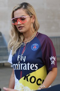 Rita Ora     3ccfcb939000584