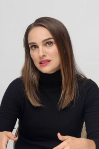 Natalie Portman 6777001032538284