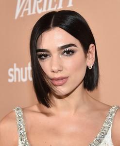 Dua Lipa        - Sayfa 2 Ec1ec91050245144