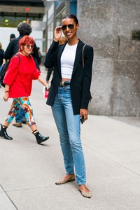 Jasmine Tookes - Sayfa 2 04b3751022333264