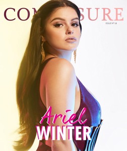 Ariel Winter 69b0e8990518364