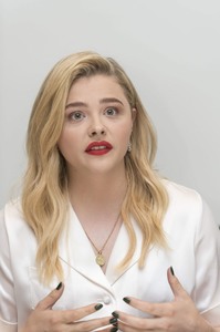 Chloe Grace Moretz E453ec928422644