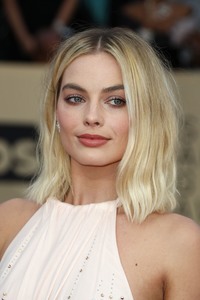 Margot Robbie 1b45ae902570264