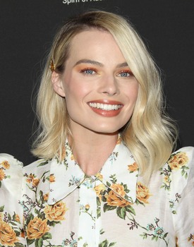 Margot Robbie E170f8902570784