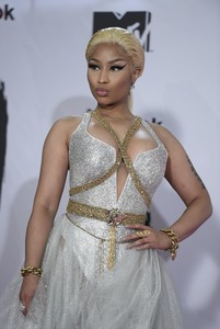 Nicki Minaj 571b751022285754