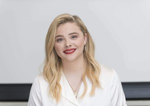 Chloe Grace Moretz 72666a928422624