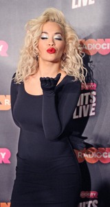 Rita Ora     - Sayfa 3 Ab51631042882014