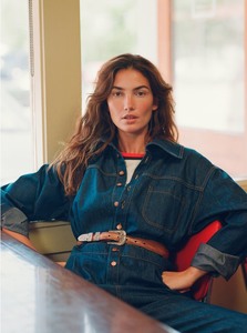 Lily Aldridge 9ac4db940373574