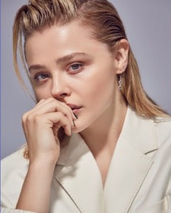 Chloe Grace Moretz 8baca0957124474