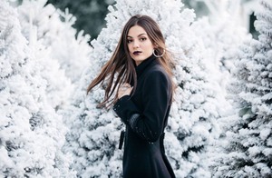 Victoria Justice C25a52902682554