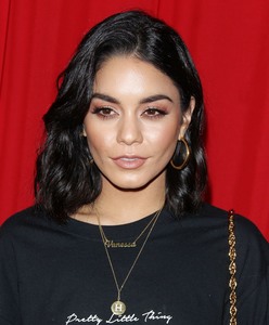 Vanessa Hudgens 7ad503984419564