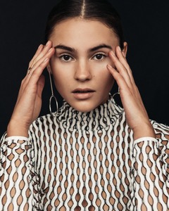 Stefanie Giesinger 38d6e1992147414