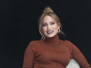 Jennifer Lopez 9b45ab1023101324