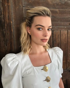 Margot Robbie - Sayfa 2 A8e4741036304304