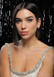 Dua Lipa        - Sayfa 2 5378d41050689514