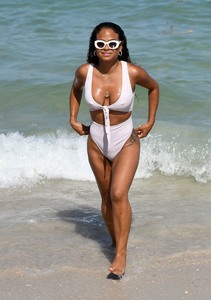 Christina Milian 489b35943955834