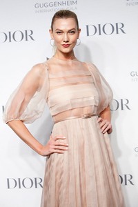 Karlie Kloss - Sayfa 2 41930e1039928484