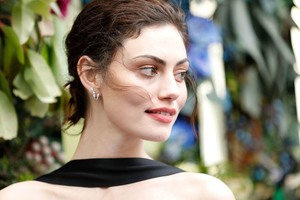 Phoebe Tonkin 0f8e5d1048386454