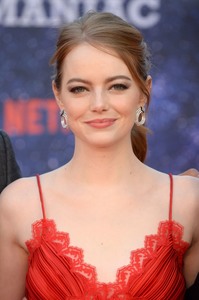 Emma Stone 2cb92d975108224