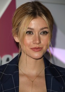 Katherine McNamara 6ac3e71001785414