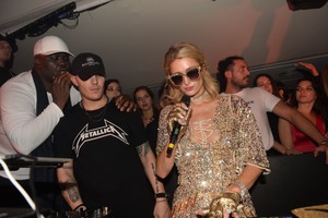 Paris Hilton B429b2898459364