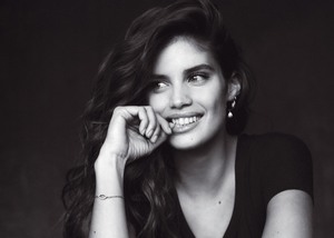 Sara Sampaio - Sayfa 3 B979681033423074