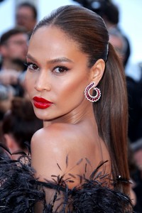 Joan Smalls B54d01899203084