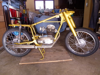 Restauration MONDIAL 125cc Champion Lusso. - Page 2 B59be6838508493