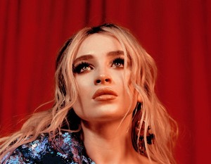 Sabrina Carpenter - Sayfa 2 2f0c861034511494