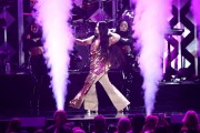 Деми Ловато (Demi Lovato) performing at 102.7 KIIS FM's Jingle Ball in Los Angeles, 01.12.2017 (77xHQ) 7ce964677473973