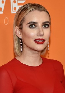 Emma Roberts 2ceb511050651494