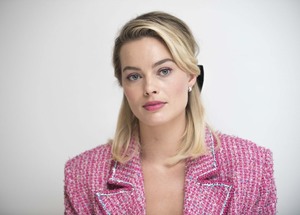 Margot Robbie - Sayfa 2 1c07fb1036918634