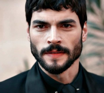 Hercai - set - poze - Pagina 2 33fc741221550264