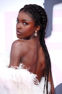 Leomie Anderson F23bf8898571344