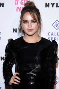 Bailee Madison 83871e999860934