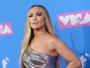 Jennifer Lopez 7494c8952176014