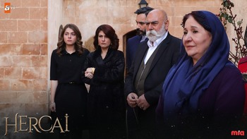 Hercai - Poze oficiale // Rezumate // Fragmente traduse  57b22f1174459514