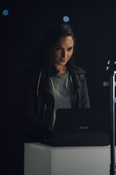 Gal Gadot  E06054894180264