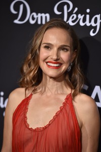 Natalie Portman 8bd6c61007529924