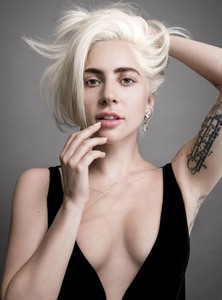 Lady Gaga             D48cb4978201234