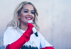 Rita Ora     C75dfb907874924